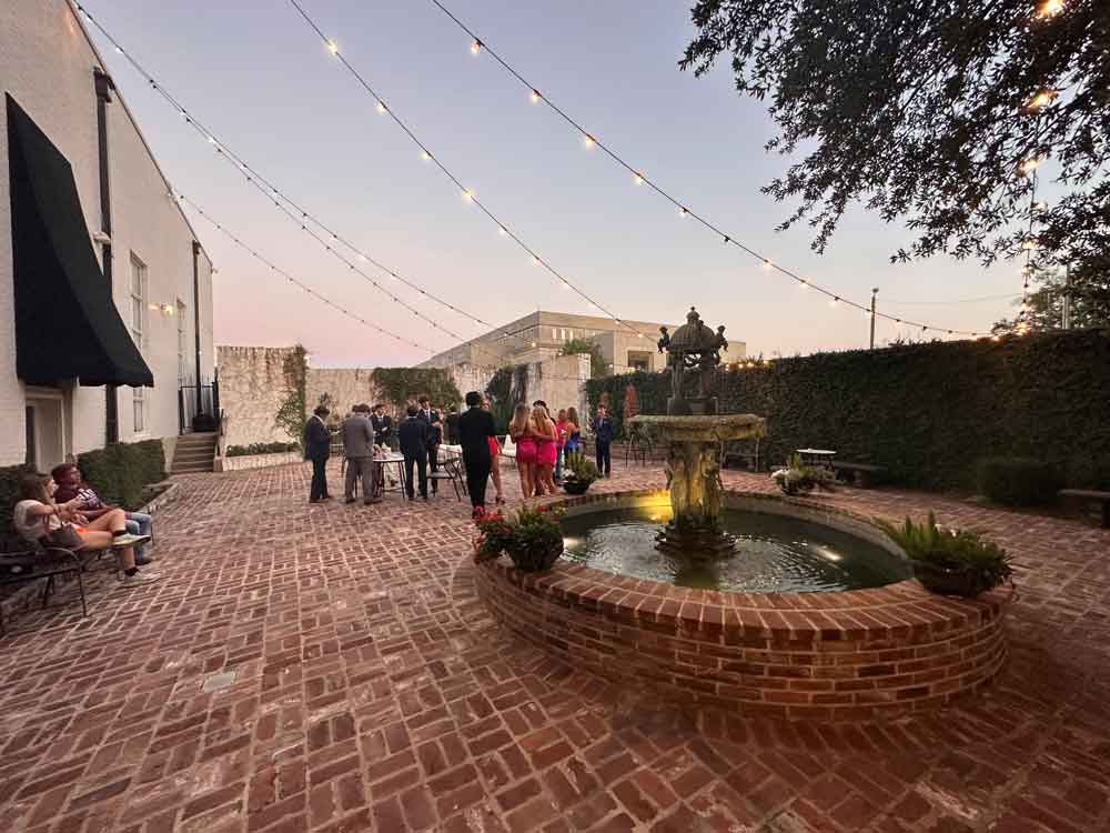 Photo of the Garden outdoor event space at the Old Capitol Inn