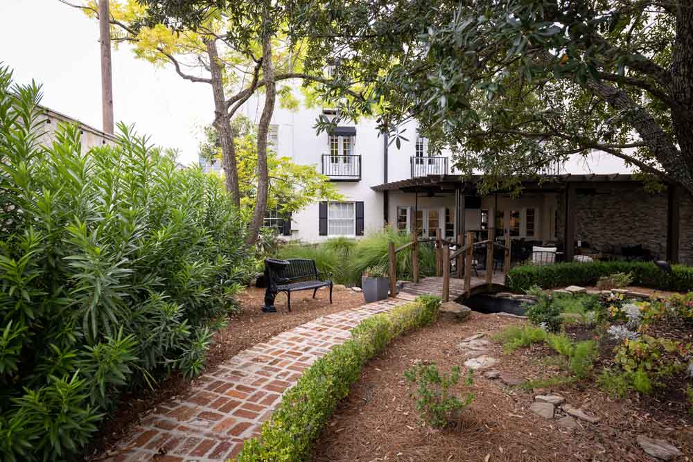 Photo of the Garden outdoor event space at the Old Capitol Inn